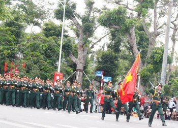 Hải Phòng: Tưng bừng hợp luyện duyệt đội ngũ và diễu hành