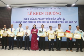 Đà Nẵng: Khen thưởng tập thể, cá nhân đổi mới sáng tạo