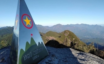 Lào Cai xếp hạng đỉnh Ngũ Chỉ Sơn là di tích danh lam thắng cảnh cấp tỉnh