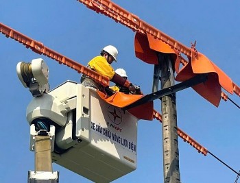 Thành phố Huế đảm bảo cung ứng điện mùa nắng nóng