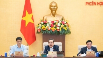 Thông qua Nghị quyết cơ chế đặc thù cho kinh tế tư nhân vào ngày 17/5