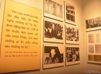 Đông đảo người dân về thăm nơi Bác Hồ từng sinh sống tại TP. Hồ Chí Minh