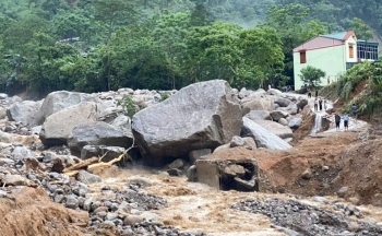 Bắc Kạn: Lũ quét ập về giữa đêm, 4 người tử vong