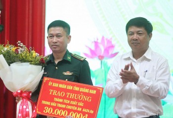 Quảng Nam: Khen thưởng chuyên án bắt ma túy qua cửa khẩu quốc tế Nam Giang