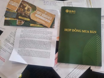 Thêm người cao tuổi khốn khổ vì kỳ nghỉ Ravi