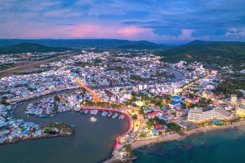 Kiên Giang: Bí thư xã, phường sau sáp nhập phải là ủy viên Ban Thường vụ cấp huyện