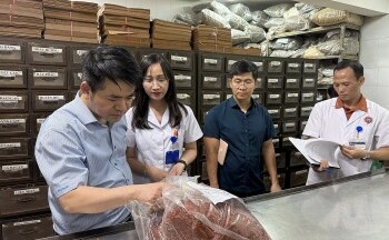 Bộ Y tế tổng rà soát việc quảng cáo, kinh doanh thuốc đông y