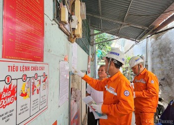 EVNHCMC triển khai giá điện bậc 3 cho người thuê nhà ở