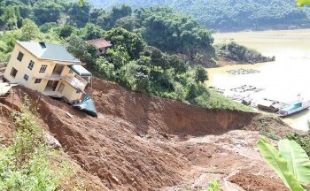 Thủ tướng chỉ đạo ứng phó nguy cơ sạt lở, ngập lụt