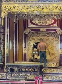 Thành phố Huế thông tin mới nhất về việc ngai vàng triều Nguyễn bị phá hoại