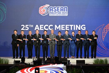 Bộ trưởng Nguyễn Hồng Diên: ASEAN chủ động hội nhập, đa dạng hóa thị trường để vượt thách thức