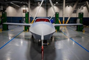 Mỹ chuẩn bị giới thiệu 'đồng đội' của F-35 và F-22