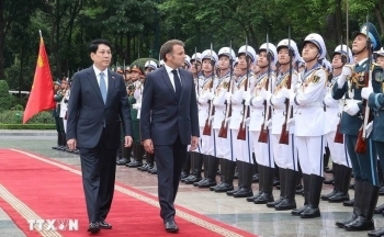 Chủ tịch nước Lương Cường chủ trì lễ đón Tổng thống Pháp Emmanuel Macron