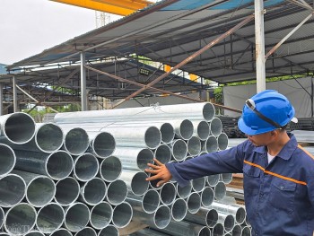 Chạy đua mùa mưa, đường dây 500kV Lào Cai - Vĩnh Yên tăng tốc