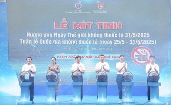 Hơn 100.000 người Việt tử vong mỗi năm do bệnh liên quan thuốc lá