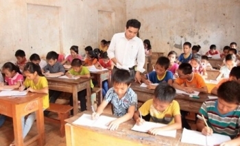 Xây dựng nông thôn mới kiểu mẫu về giáo dục