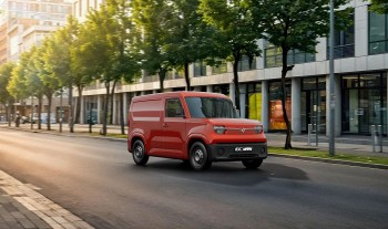 Cơ hội cuối ẵm ưu đãi vàng khi mua VinFast EC Van