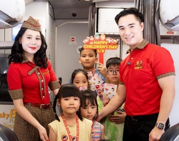 Đón Tết Thiếu nhi 1/6 trên độ cao 10.000 mét cùng Vietjet