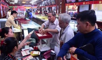 Giá vàng hôm nay giảm sâu