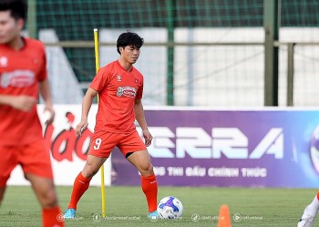 Trước đại chiến Malaysia, tuyển Việt Nam gặp khó về nhân sự