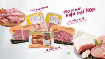 Người tiêu dùng dè dặt với sản phẩm của C.P sau vụ bị ‘tố’ bán thực phẩm bẩn