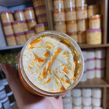 Cần siết chặt quản lý mỹ phẩm 'handmade' trôi nổi trên 'chợ mạng'