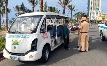 Xe chở khách '4 không' hoạt động bát nháo ở Vũng Tàu