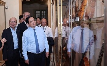 Thủ tướng: Văn hóa là sợi dây đầy âm thanh và sắc màu cho tình hữu nghị Việt Nam-Pháp