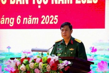 Khi trái tim người lính hòa cùng mạch sống nhân dân