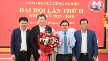 Xây dựng Đảng bộ Cục Công nghiệp vững mạnh, đáp ứng yêu cầu công nghiệp hóa