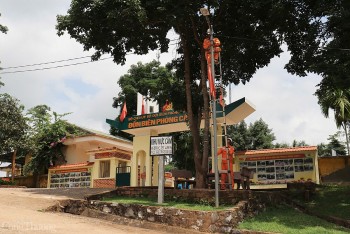 PC Quảng Bình trao tặng công trình “Thắp sáng đường quê”