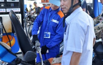 Petrolimex: Kinh doanh xăng dầu lãi không đáng kể