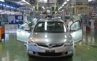 Tháo gỡ khó khăn cho ngành công nghiệp ô tô