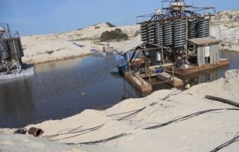 Resort, điện gió tiếp tục "khổ" vì titan