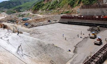 EVN đã trả được một nửa số nợ cho PV Power