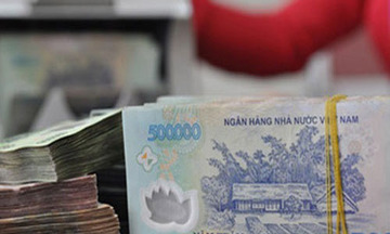 Doanh nghiệp “thở phào” vì được hoãn chuyển nhóm nợ xấu