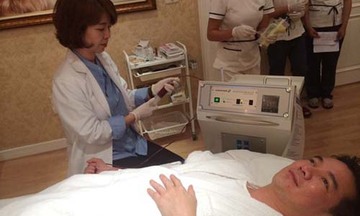 Đàm Vĩnh Hưng mắc bệnh thiếu máu lên não