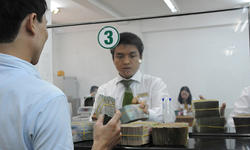 Nói đã xử lý được nợ xấu là hơi vội