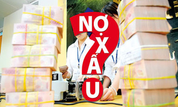 Hoãn xử lý nợ xấu có cứu được doanh nghiệp?