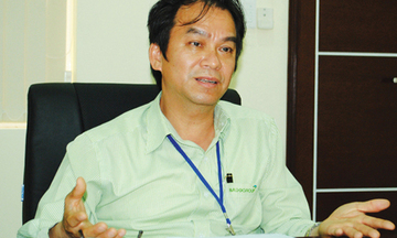 Người đưa kính công nghệ cao Việt Nam ra thế giới