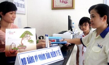 Bắt buộc tham gia bảo hiểm y tế