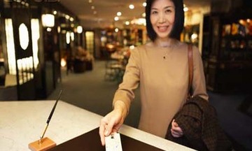 'Ẩn hoạ' nợ xấu từ thẻ tín dụng