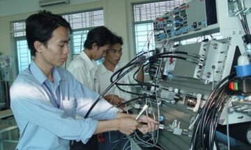 Phát triển khoa học và công nghệ là quốc sách hàng đầu