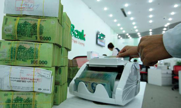 Khoảng lặng trước "cơn bão" phân loại nợ xấu