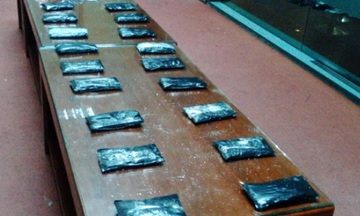 Phát hiện ma túy tổng hợp mới qua đường hàng không