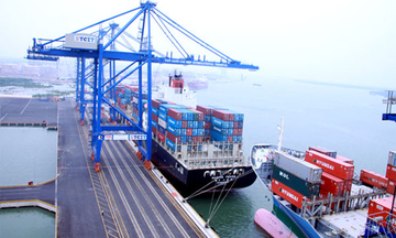 Không cấp phép xây cảng mới tại Đông Nam Bộ