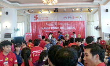 Đoàn thanh niên Petrolimex Khánh Hòa hiến máu vì cộng đồng