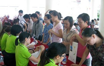 Ngày hội việc làm của Big C tại Hà Nội thu hút gần 1.000 ứng viên