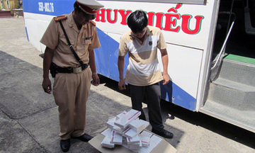 Quảng Bình: Bắt giữ 600 gói thuốc lá nhập lậu