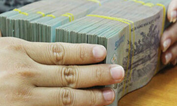 Ngân hàng xếp hàng bán nợ xấu